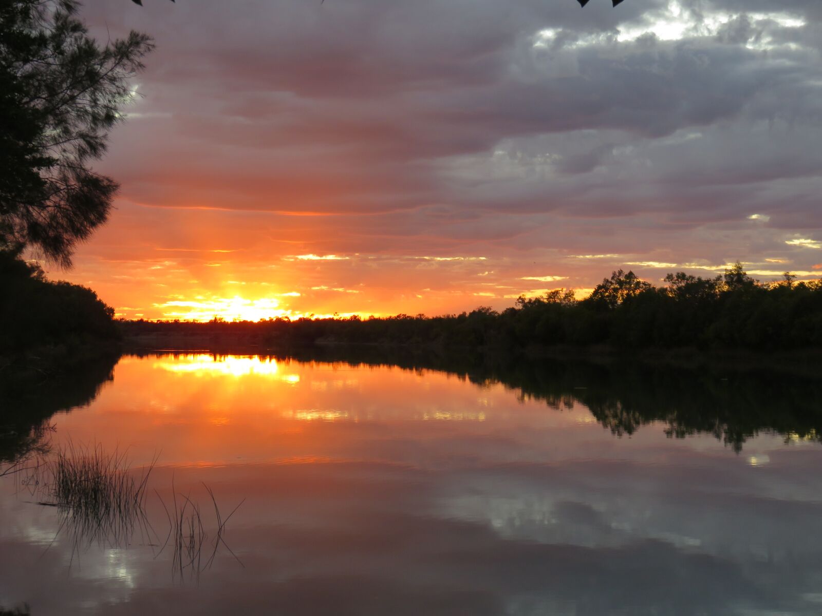 Canon PowerShot SX700 HS sample photo. Sunset australia, lake, silhouette photography
