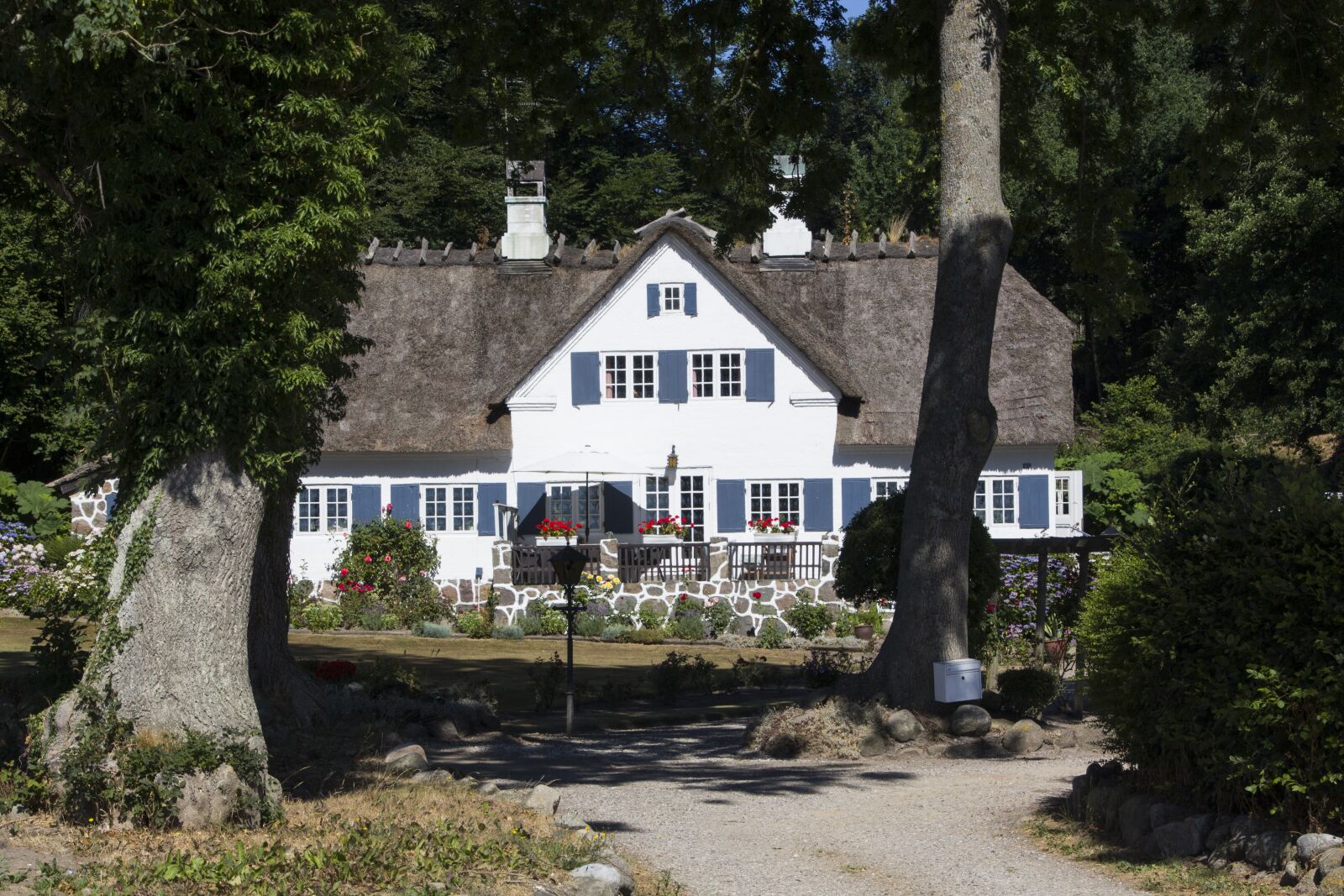 Canon EOS 60D sample photo. Denmark, country house, villa photography