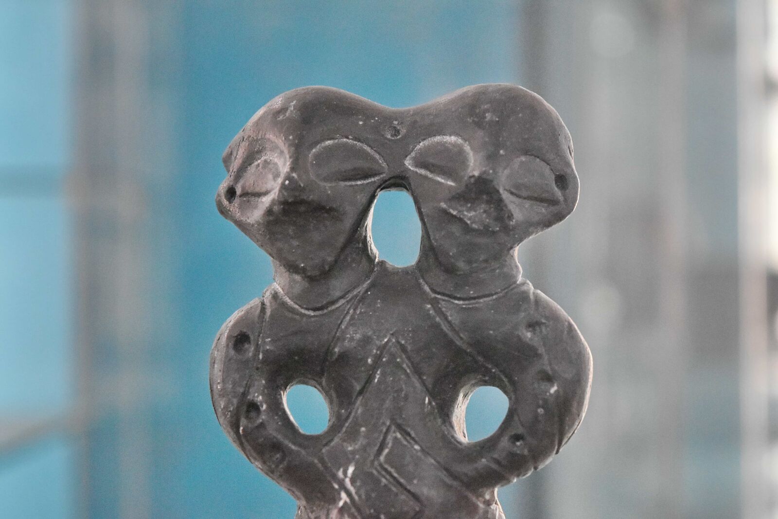 Nikon D5500 sample photo. Sculpture, art, symbol, face photography