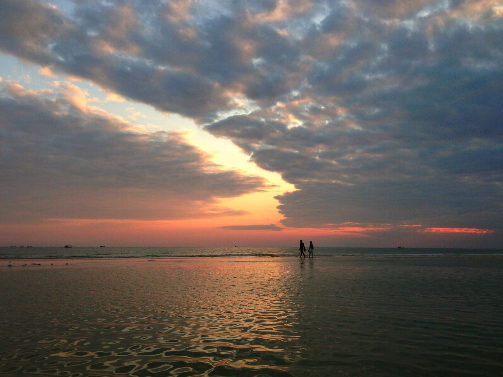 Apple iPhone 5 sample photo. The sea, beach, sunset photography