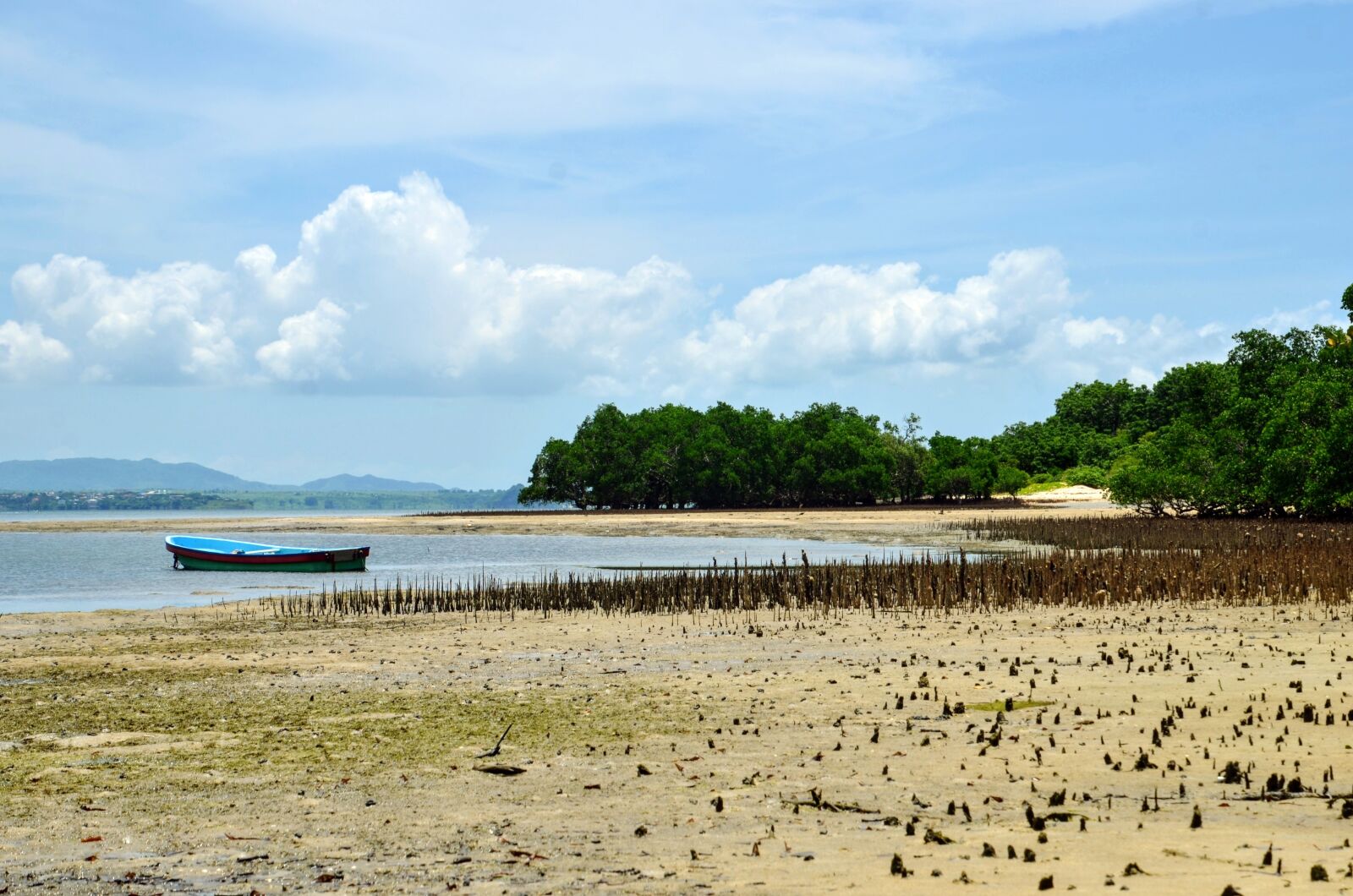 Nikon D7000 sample photo. Madagascar, tide, indian ocean photography