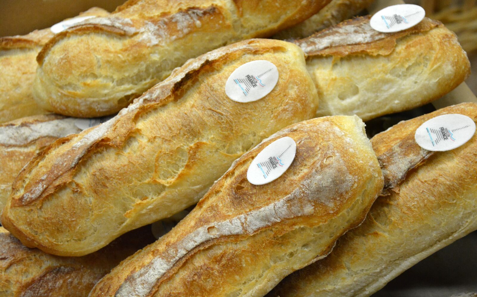 Nikon D5200 sample photo. Stick, bread, milan photography