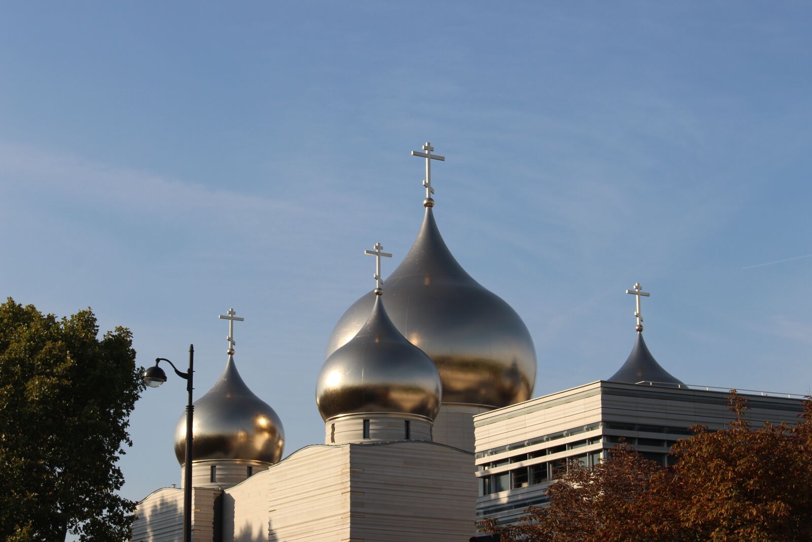 Canon EOS 700D (EOS Rebel T5i / EOS Kiss X7i) sample photo. Paris, orthodox church, cupolas photography