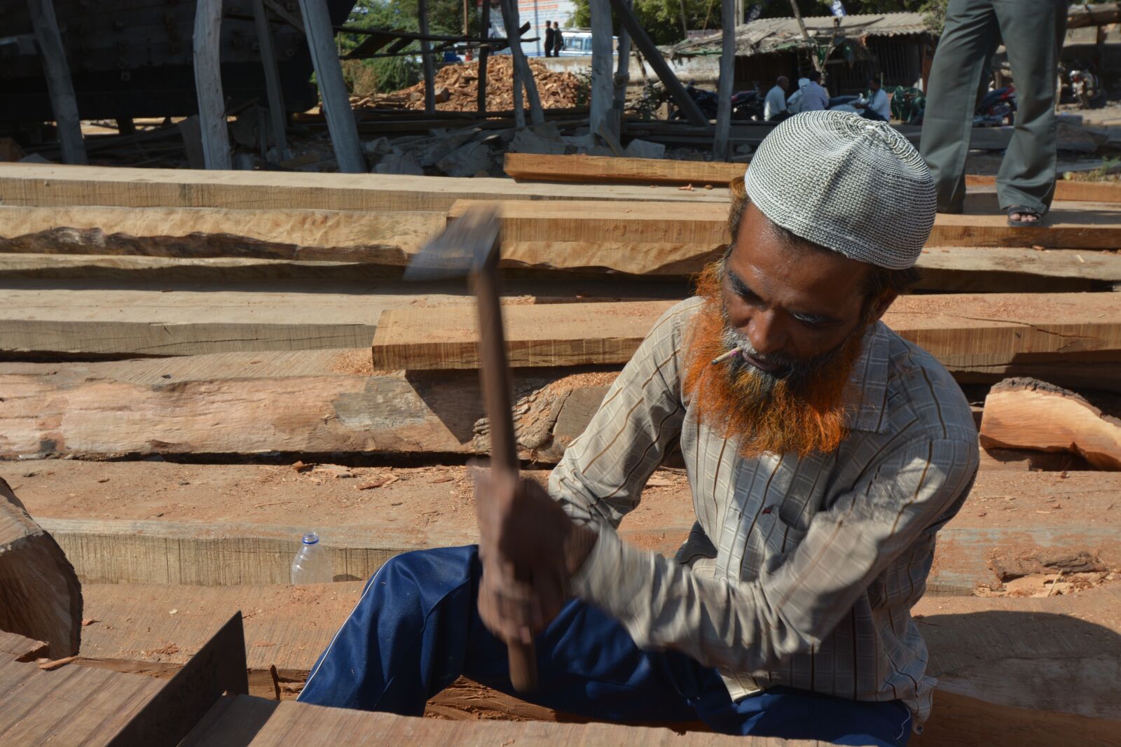 Nikon D5200 sample photo. Carpenter, old, focus photography