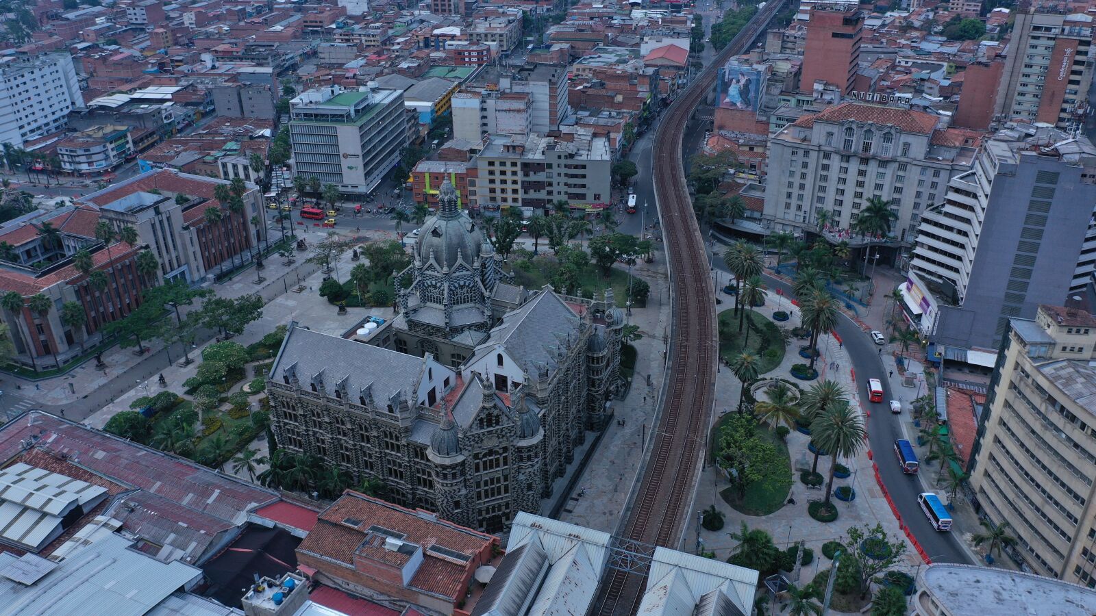 Hasselblad L1D-20c sample photo. Medellin, center, urban photography