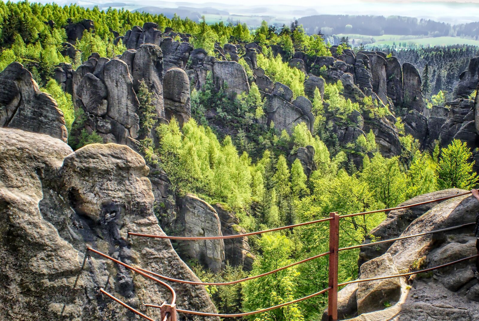 Sony Alpha DSLR-A300 sample photo. Wallpaper, rock city, czech photography