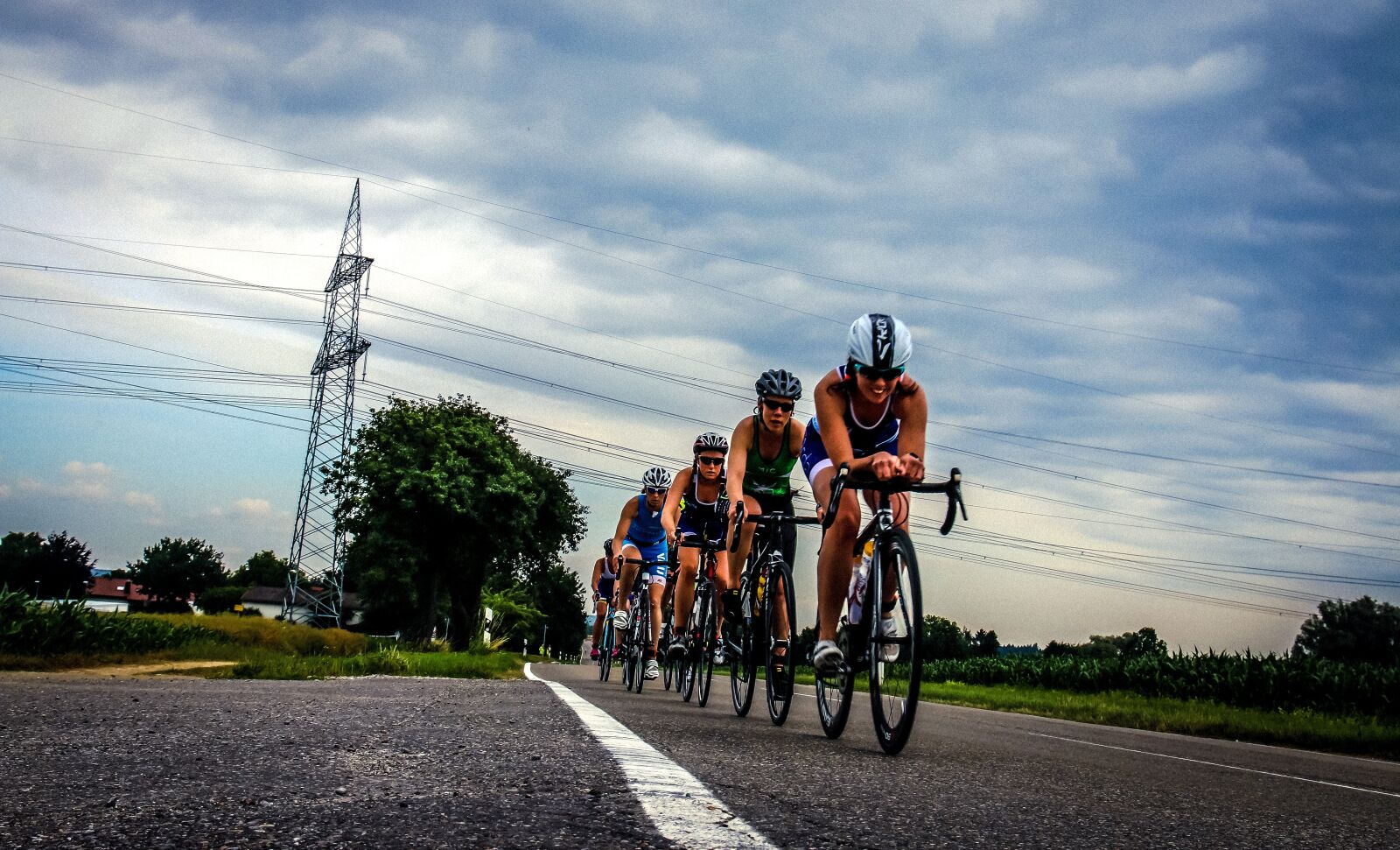 Canon EOS 70D sample photo. Triathlon, road bike, bike photography
