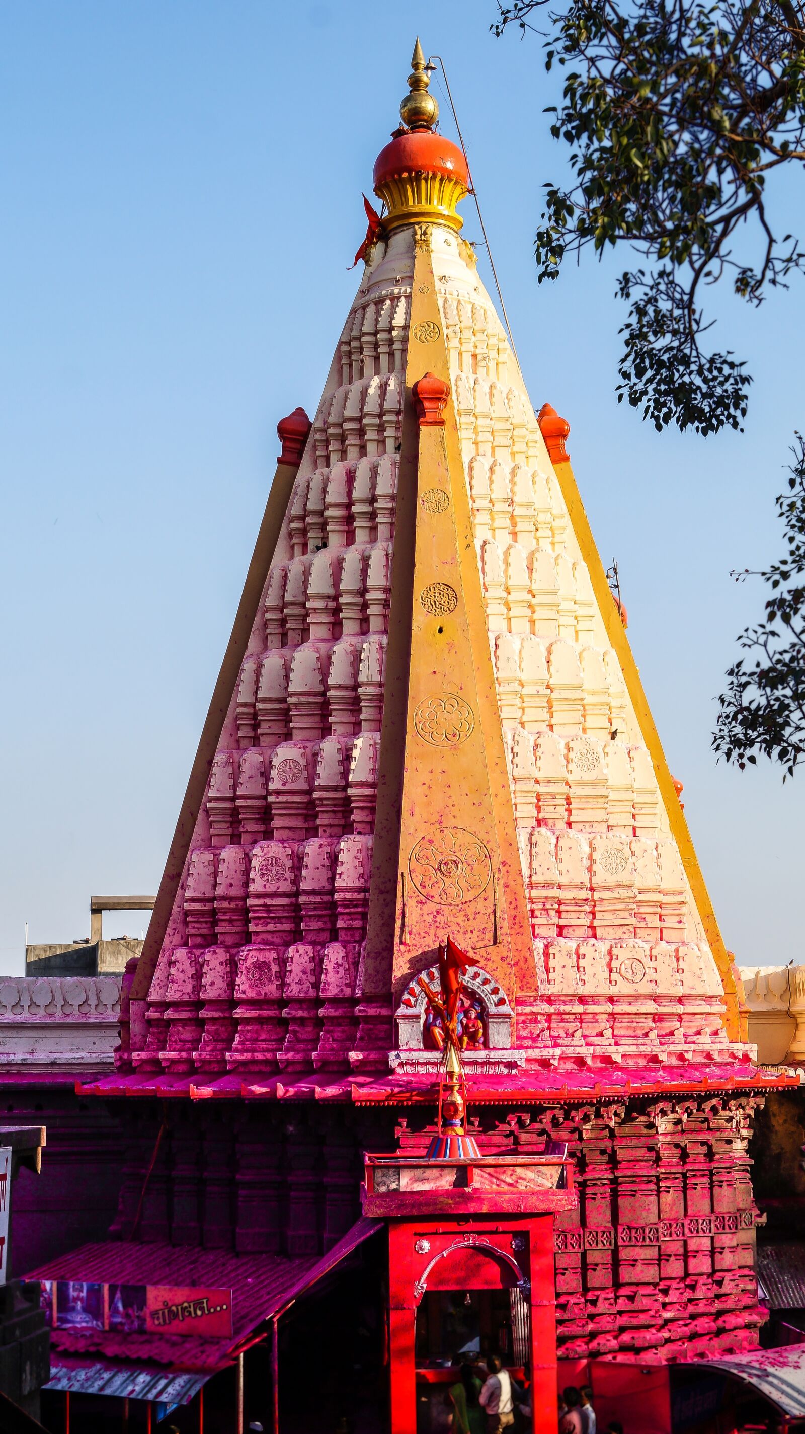 Sony DT 18-55mm F3.5-5.6 SAM II sample photo. Temple, hindu, hinduism photography