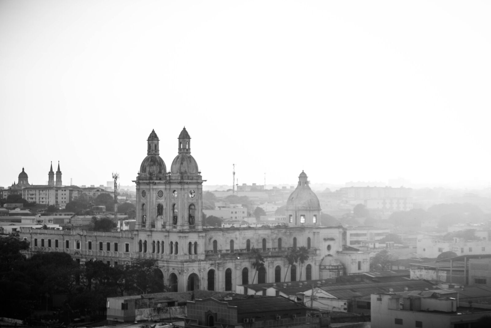 Canon EOS 700D (EOS Rebel T5i / EOS Kiss X7i) sample photo. Barranquilla, sunset, landscape photography