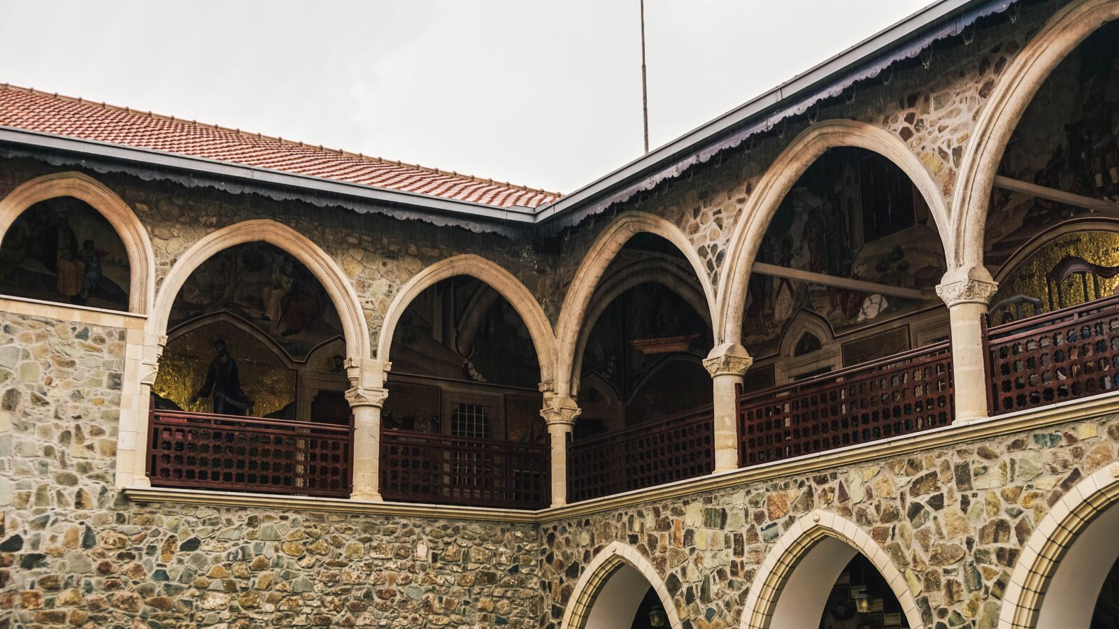 Sony a6000 + Sony Vario-Tessar T* E 16-70mm F4 ZA OSS sample photo. Cyprus, monastery, architecture photography