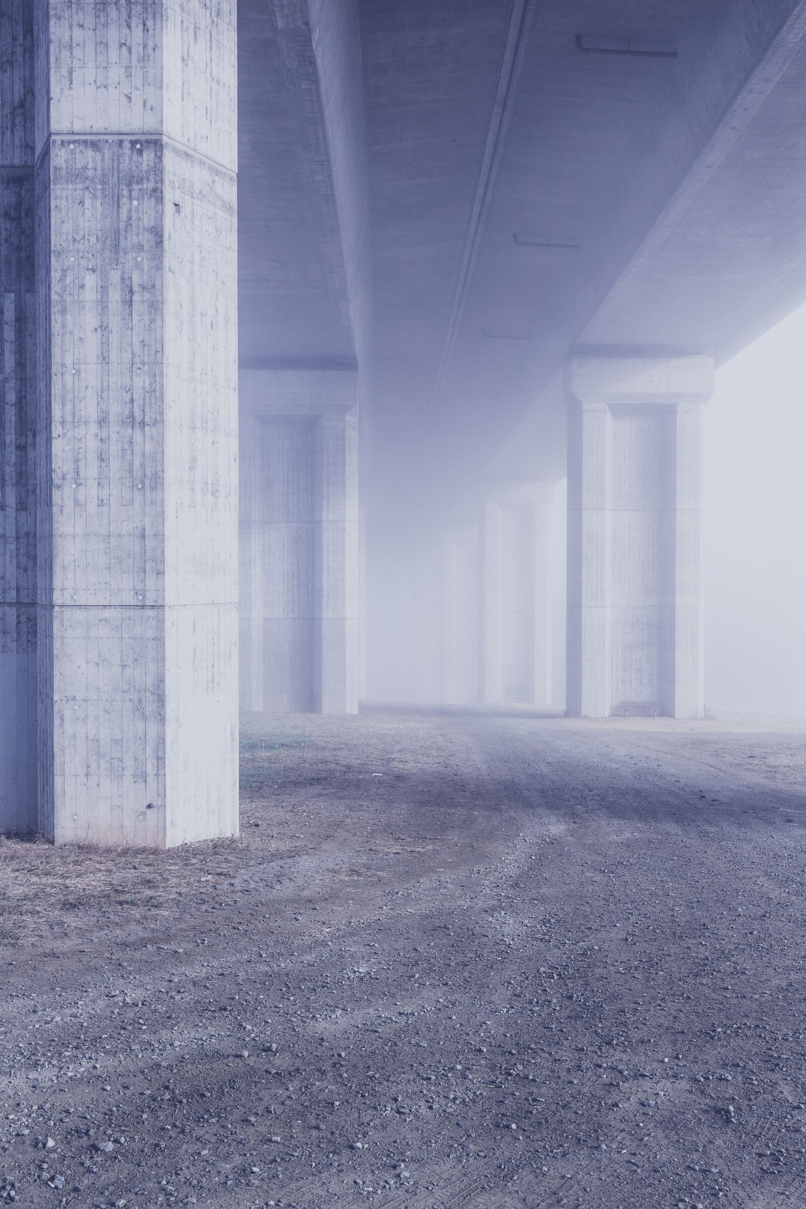 Canon EF 24-70mm F2.8L II USM sample photo. Bridge, concrete, pillar photography
