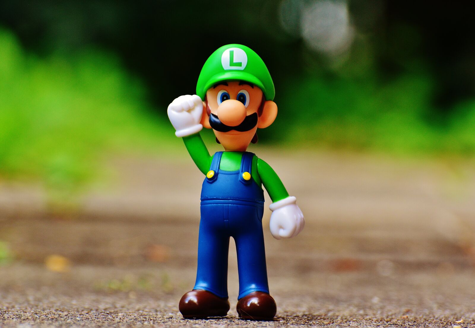 Nikon D3200 sample photo. Luigi, figure, play photography