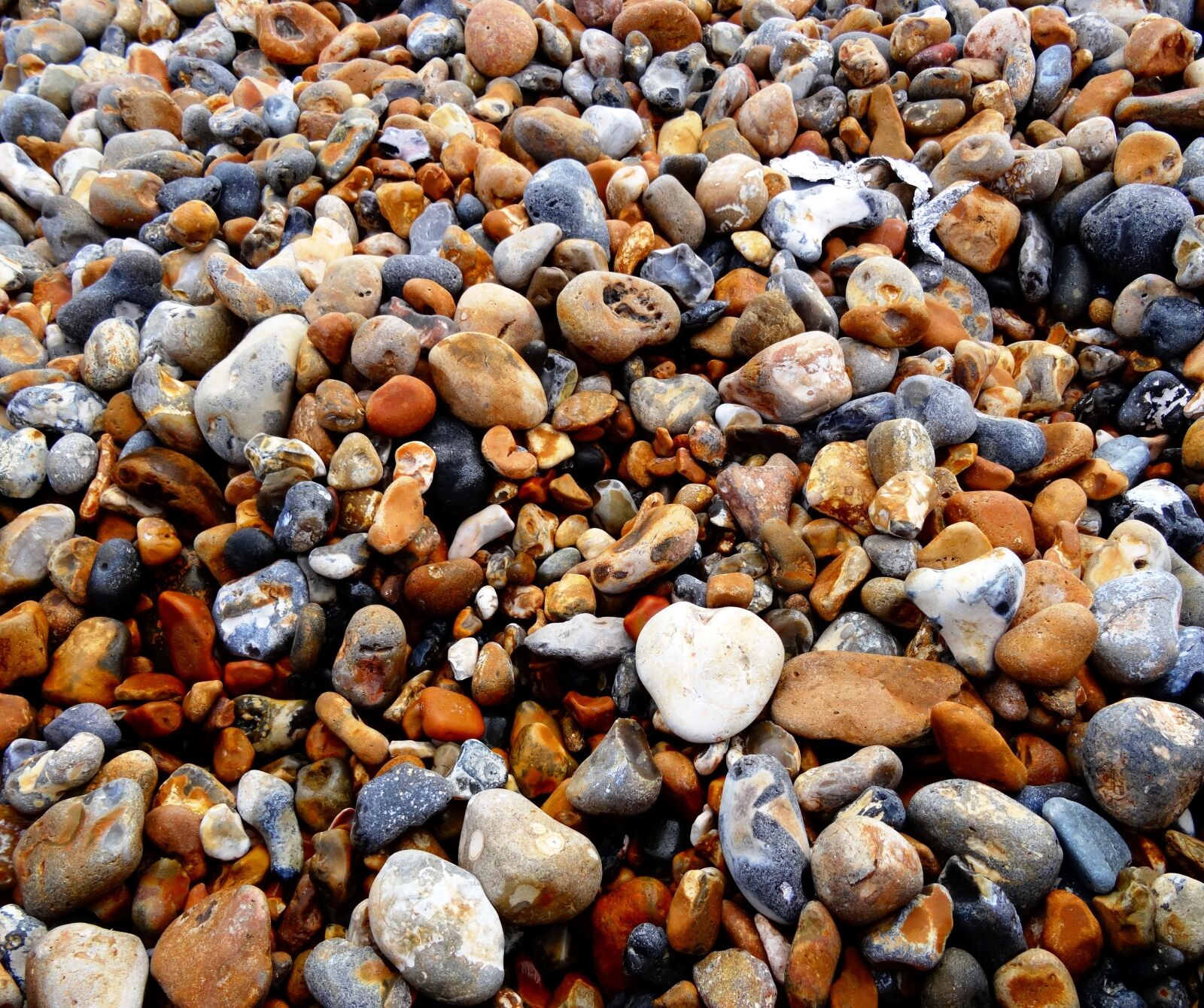 Sony Cyber-shot DSC-HX50V sample photo. Bank, stones, beach photography