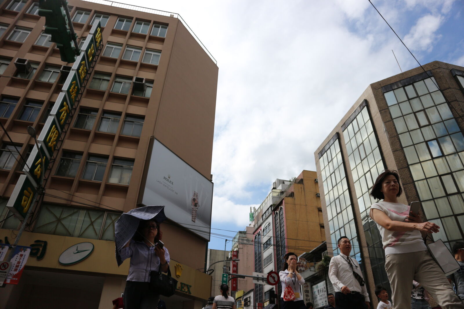 Canon EOS M sample photo