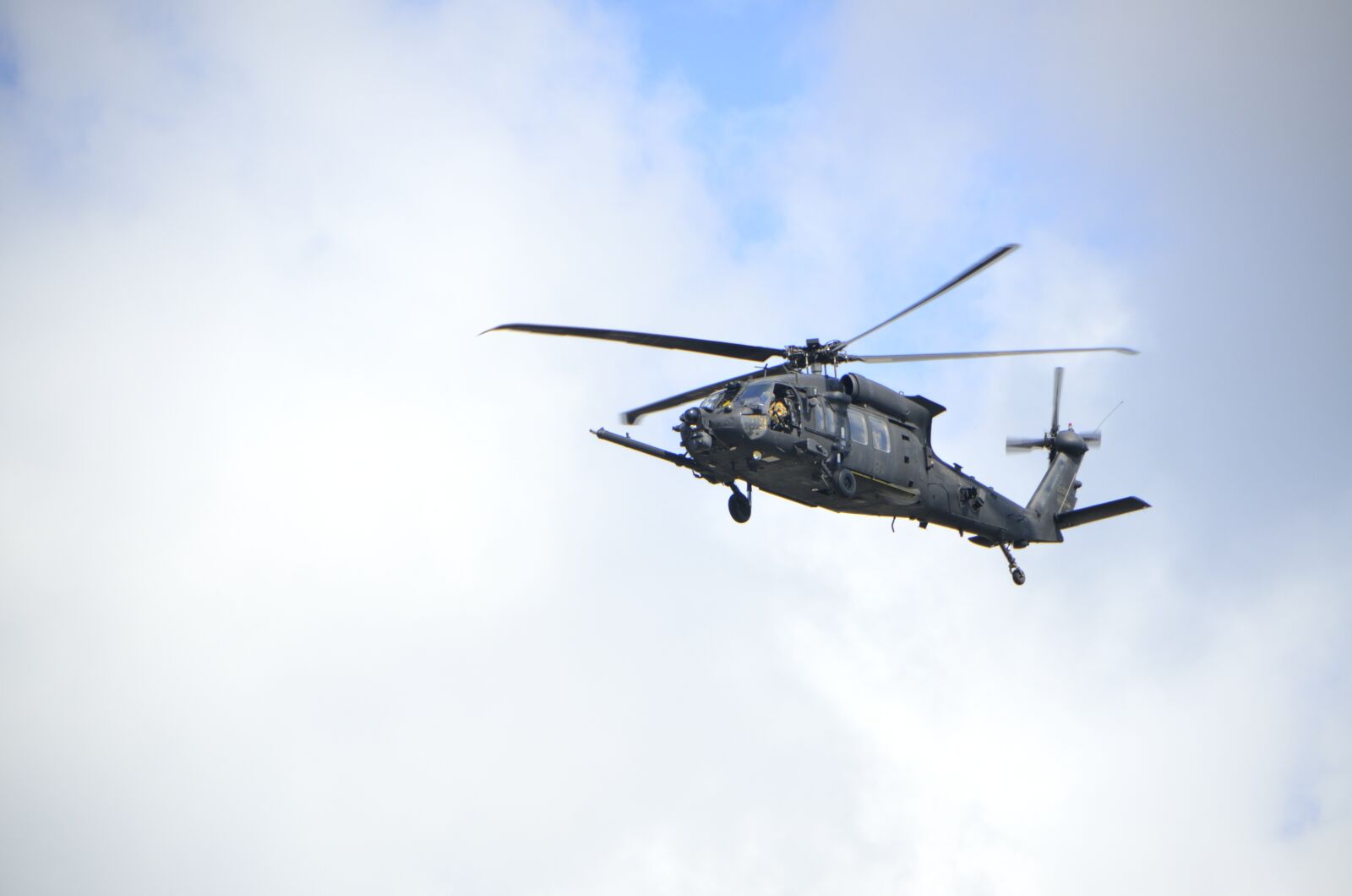 Nikon D7000 sample photo. Helicopter, flight, flying photography