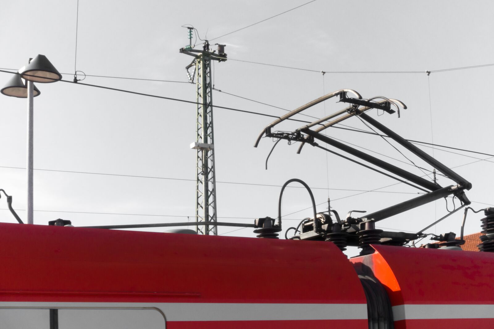 Sony Cyber-shot DSC-RX100 III sample photo. S bahn, red, catenary photography
