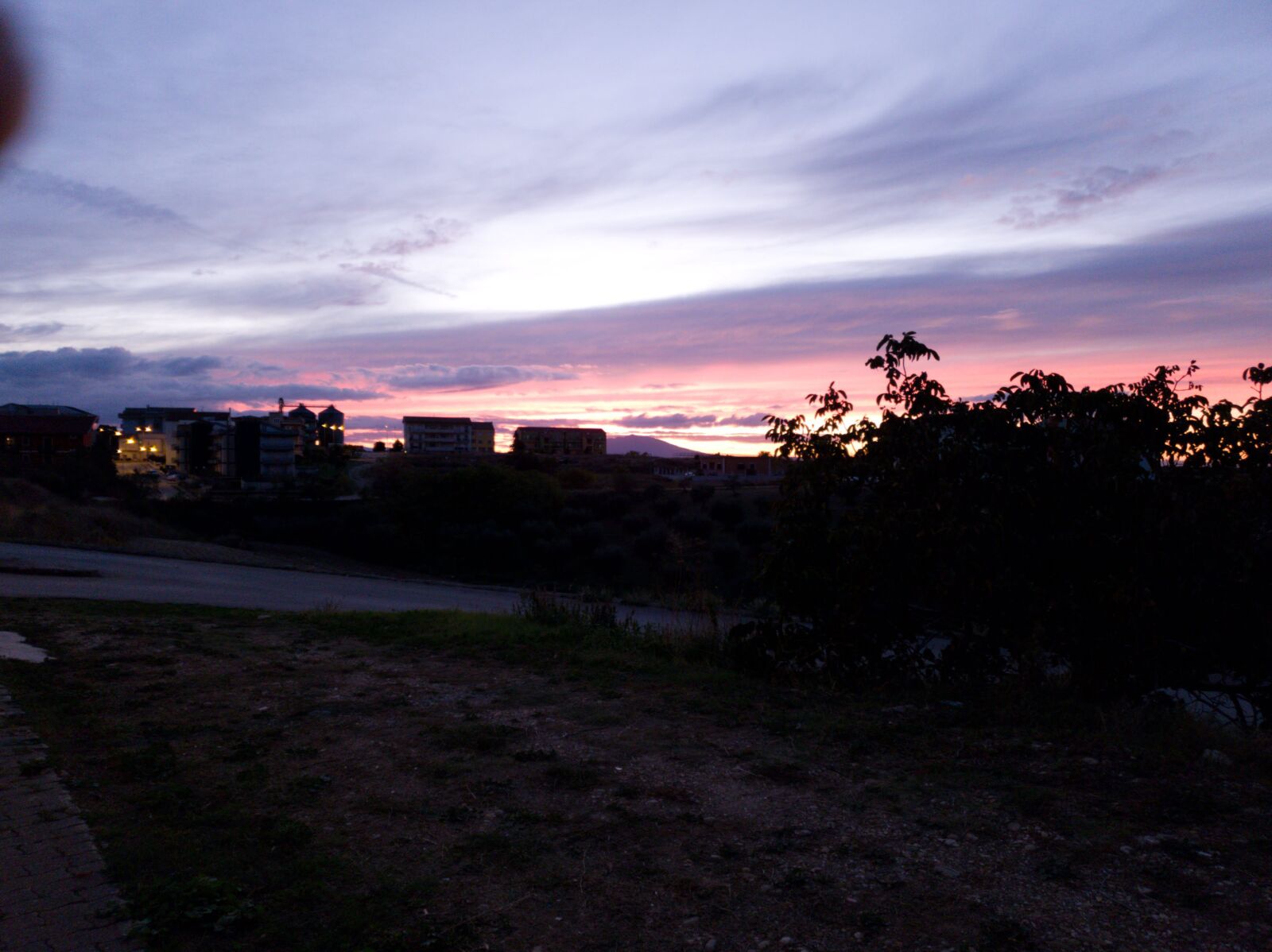 Samsung Galaxy Note9 sample photo. Sunset, montemilone, evening photography
