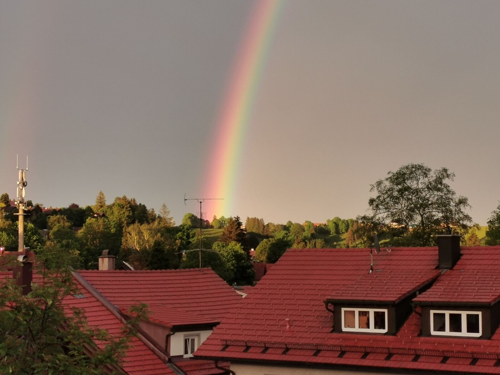 HUAWEI P30 Pro sample photo. Rainbow, evening sky, mood photography