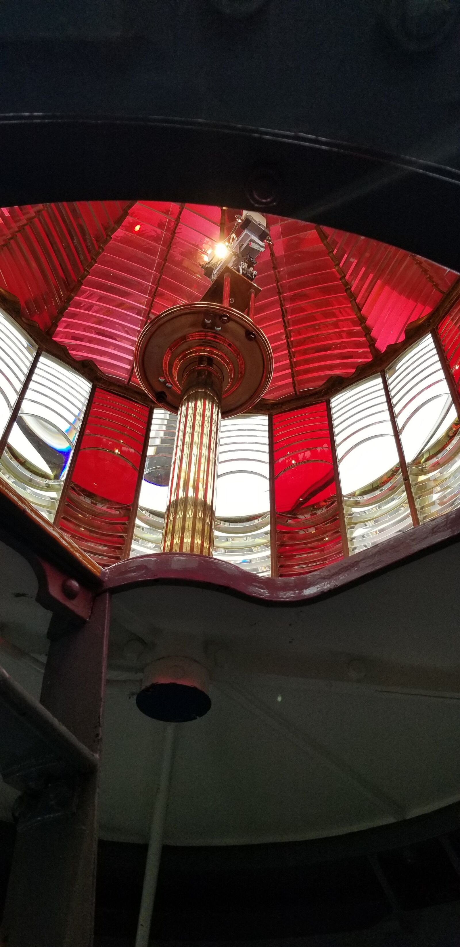 Samsung Galaxy S8 Active sample photo. Lighthouse, prism, coast photography