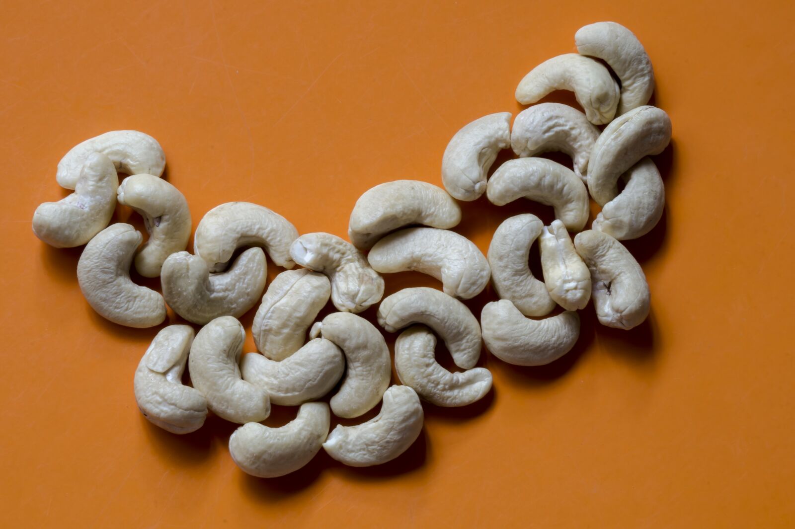 Sony SLT-A58 + Sony DT 55-200mm F4-5.6 SAM sample photo. Cashew, nuts, fruit photography