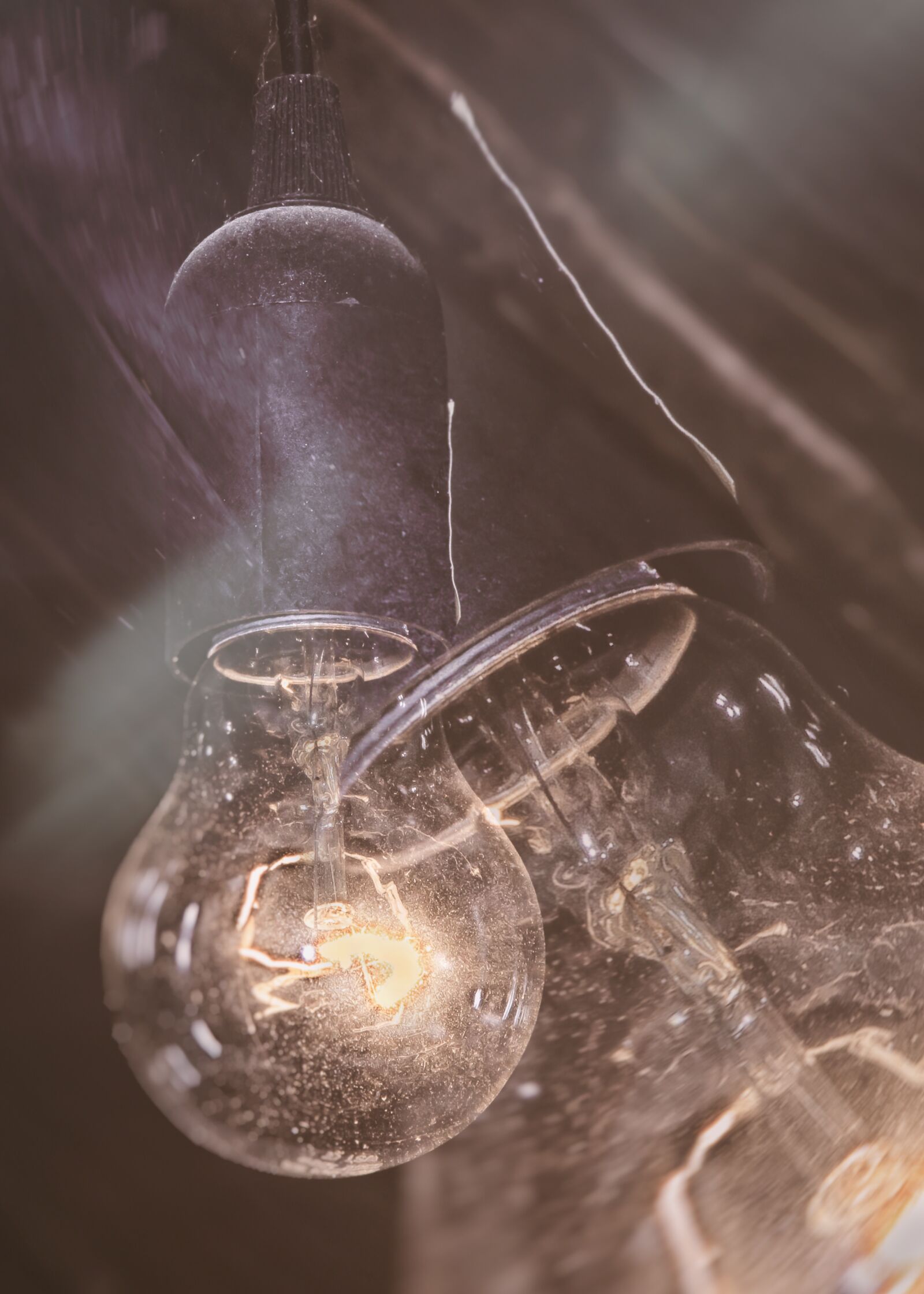 Canon EOS 50D + Canon EF 24-105mm F4L IS USM sample photo. Lamp, light bulb, double photography