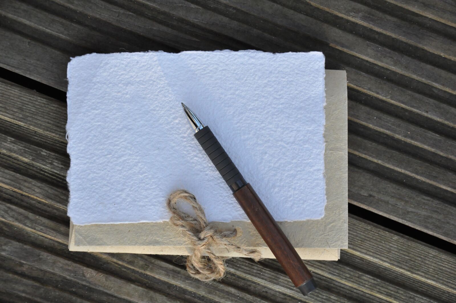 Nikon D5000 sample photo. Write, writing tool, pens photography