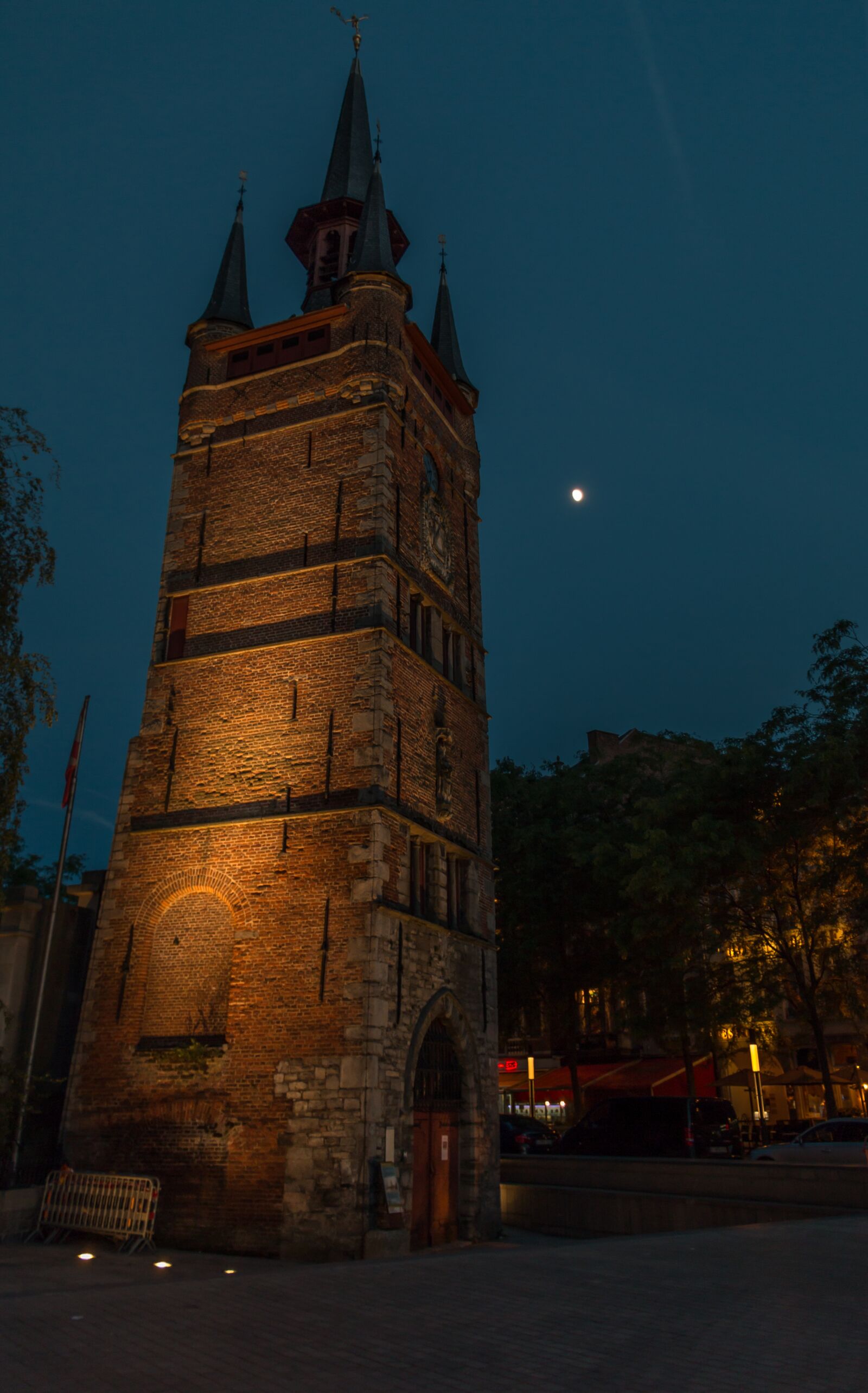 Canon EOS 70D sample photo. Kortrijk, belgium, belgian cities photography
