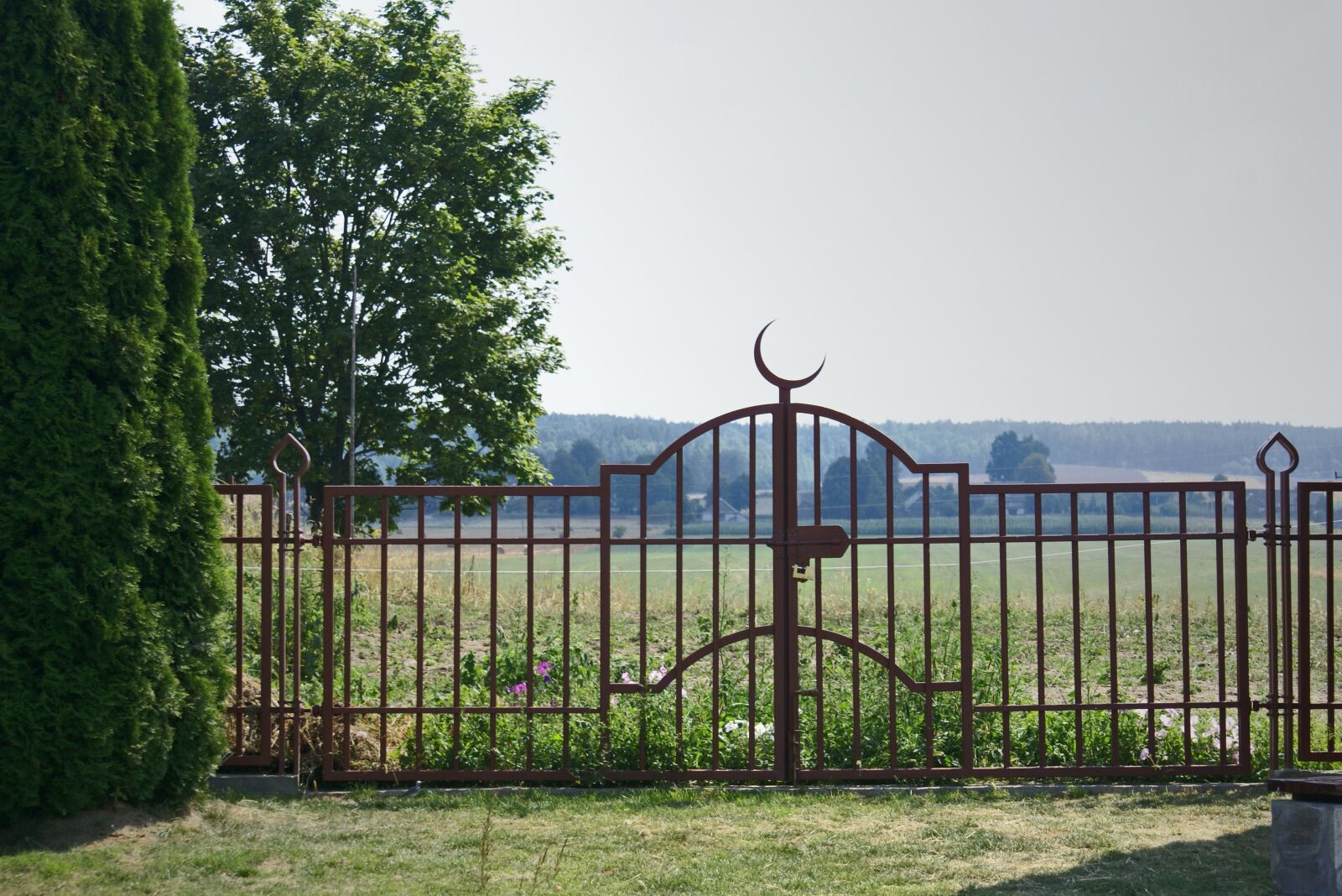 Sony Alpha DSLR-A100 sample photo. Gateway, islam, bohoniki photography
