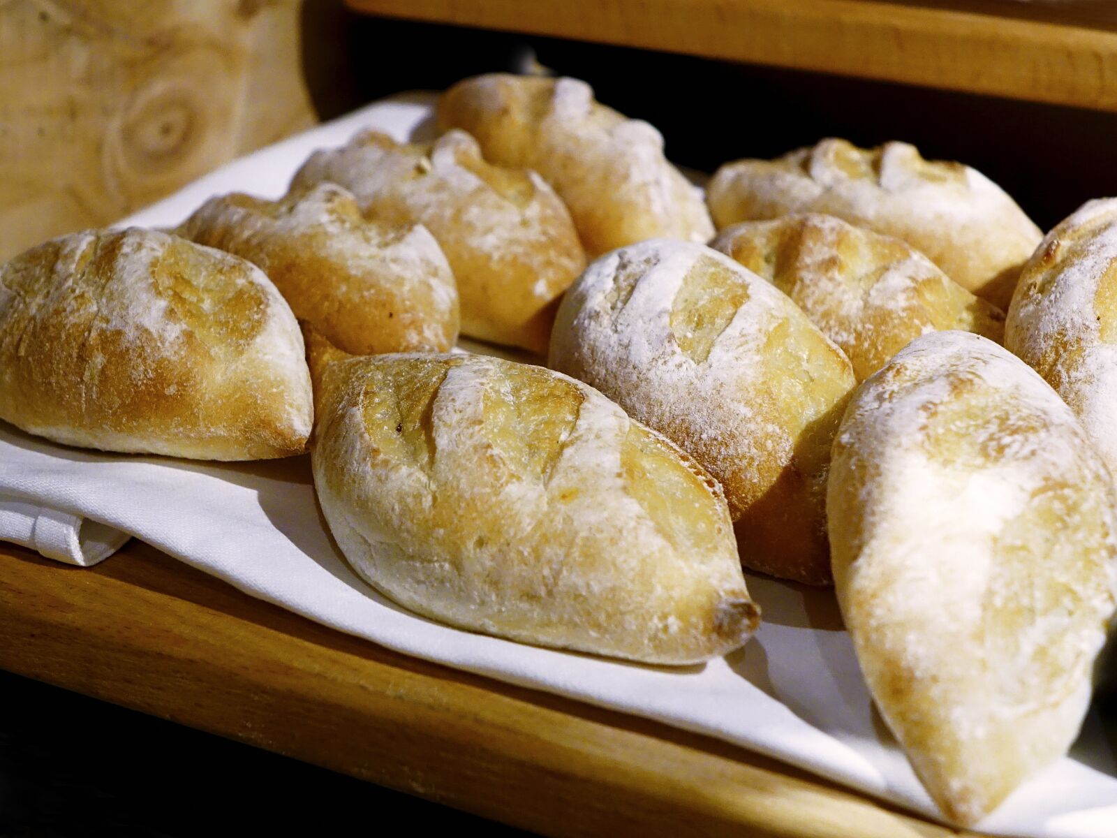 Sony Cyber-shot DSC-RX10 sample photo. Bread, baked, food photography