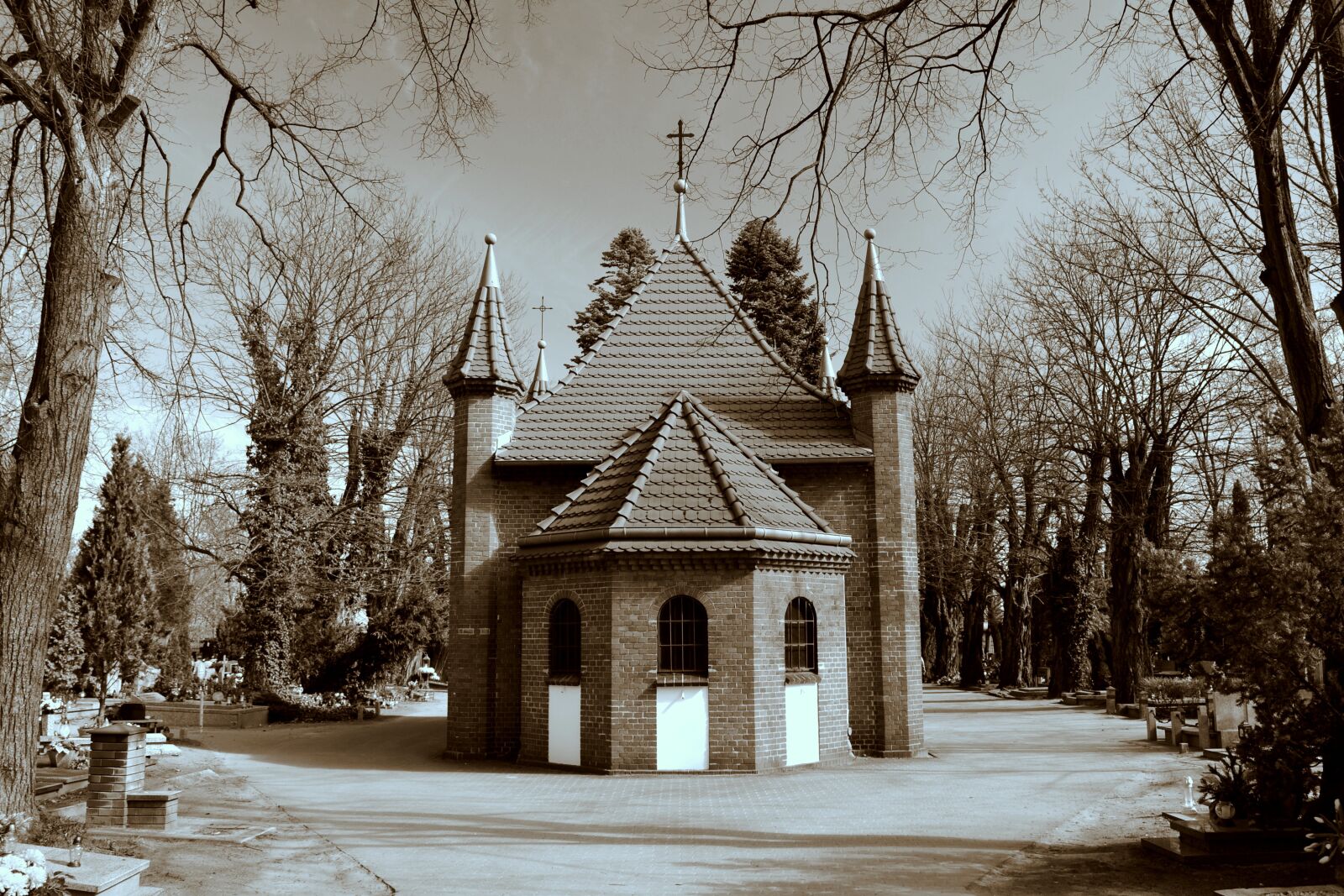 Nikon D3100 sample photo. Architecture, cemetery, old photography