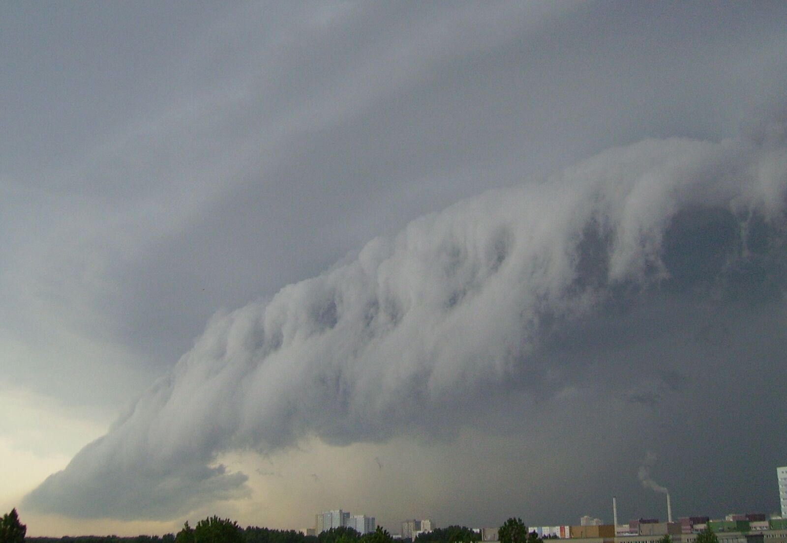 Pentax OPTIO 50L sample photo. Cloud, thunderstorm, gewitterstimmung photography
