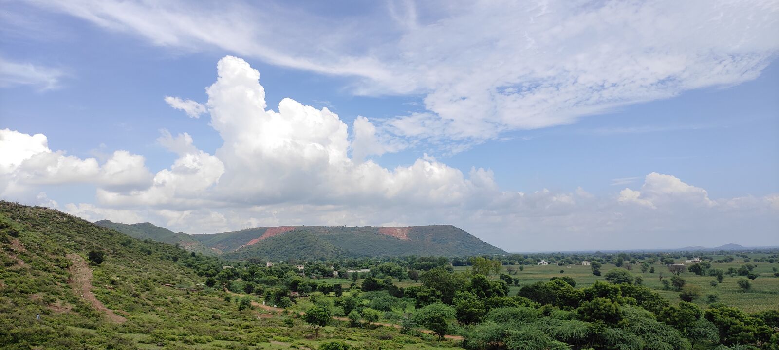 Xiaomi POCO X2 sample photo. Hills, cloud, sky photography