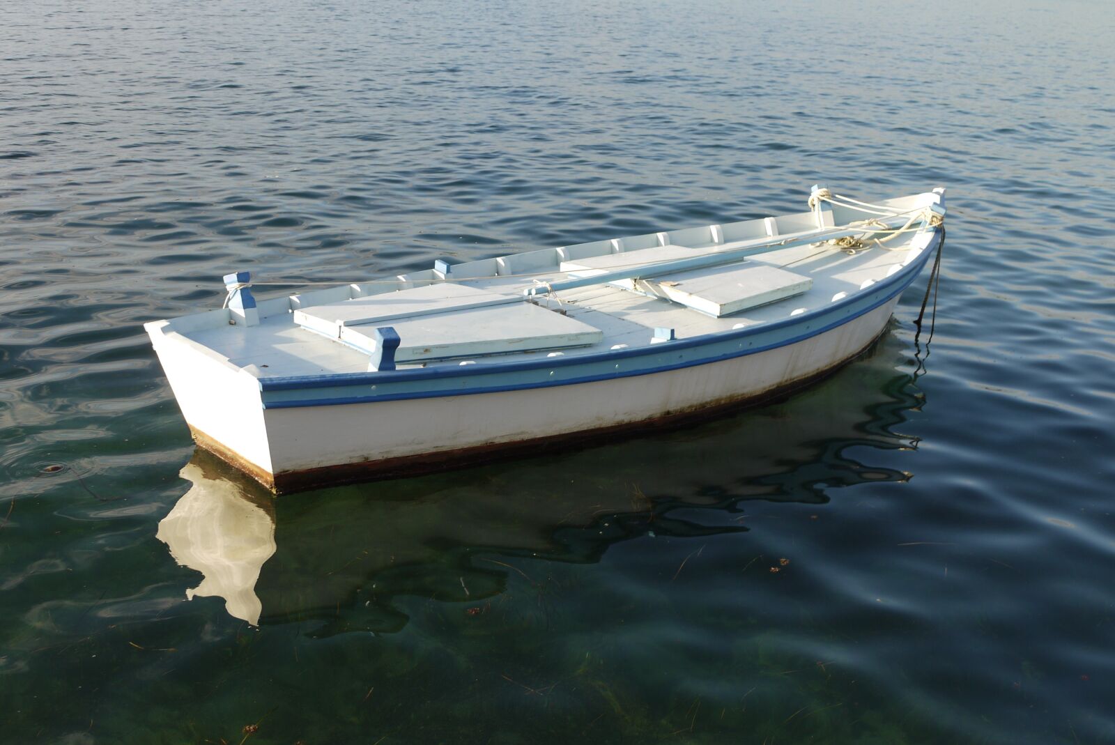 Panasonic Lumix DMC-GF1 sample photo. Boat, rowing boat, fishing photography