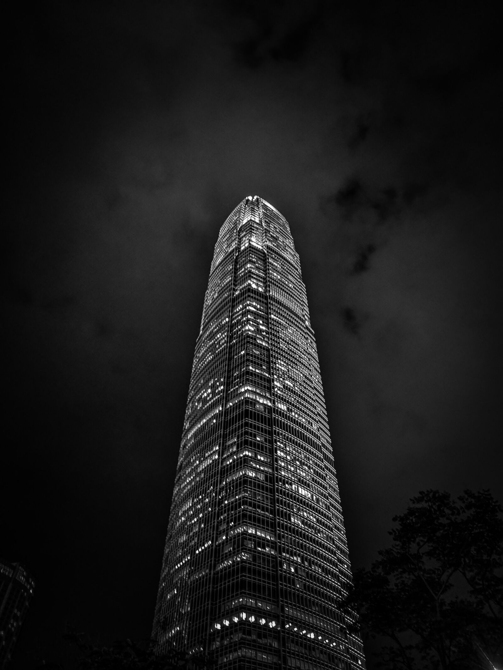 HUAWEI P20 sample photo. Night, black and white photography