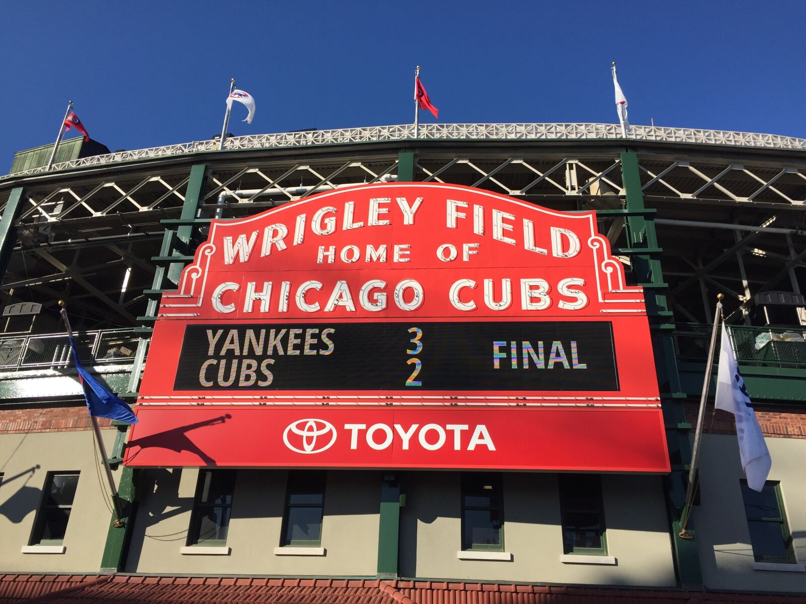 Apple iPhone 6 sample photo. Cubs, yankees, baseball photography