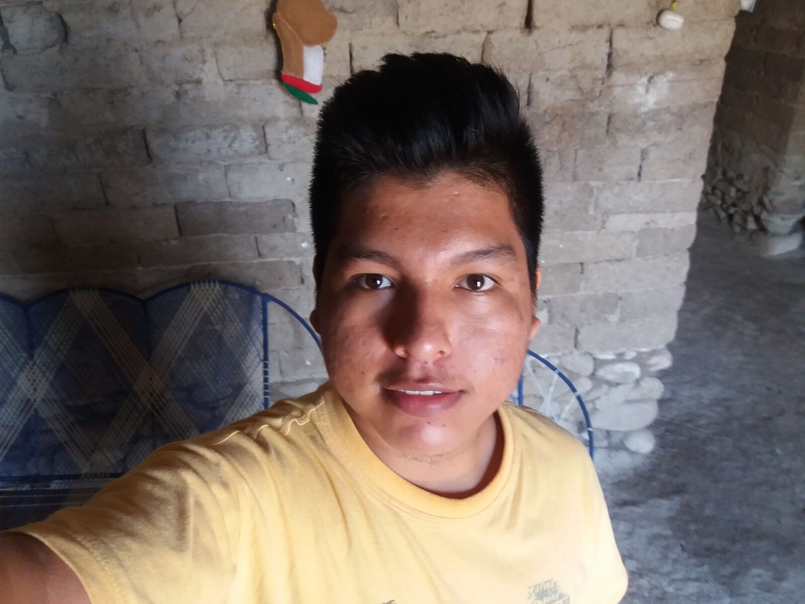 Samsung Galaxy J5 sample photo. Person, upside, down photography