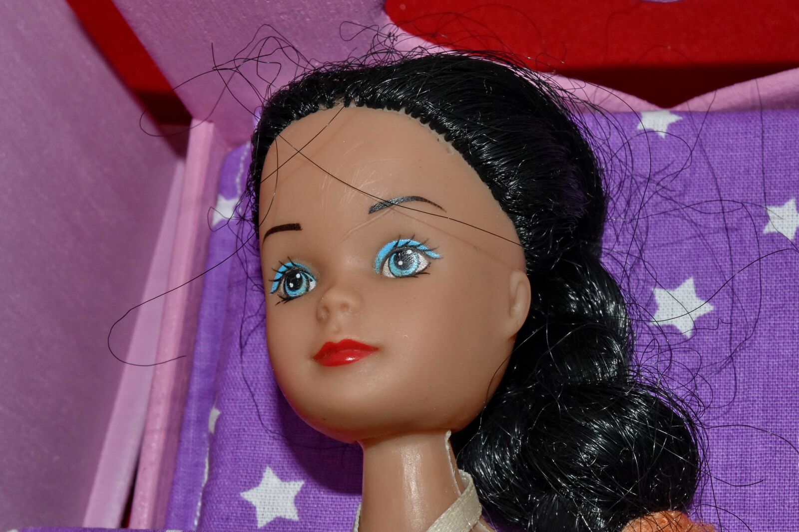 Nikon D5500 sample photo. Bedroom, doll, miniature, plastic photography
