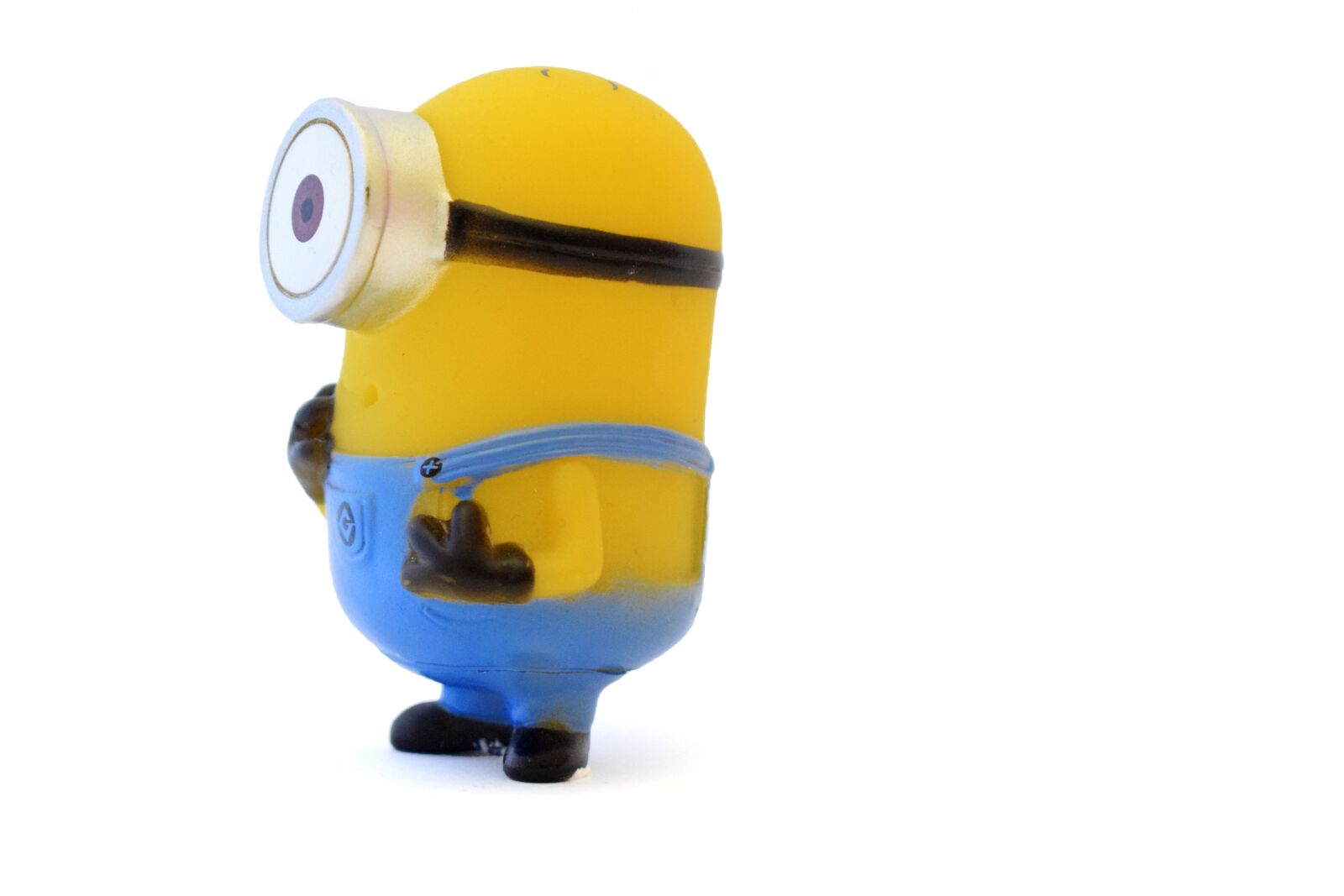 Nikon D3300 sample photo. Minions, banana, steve the photography