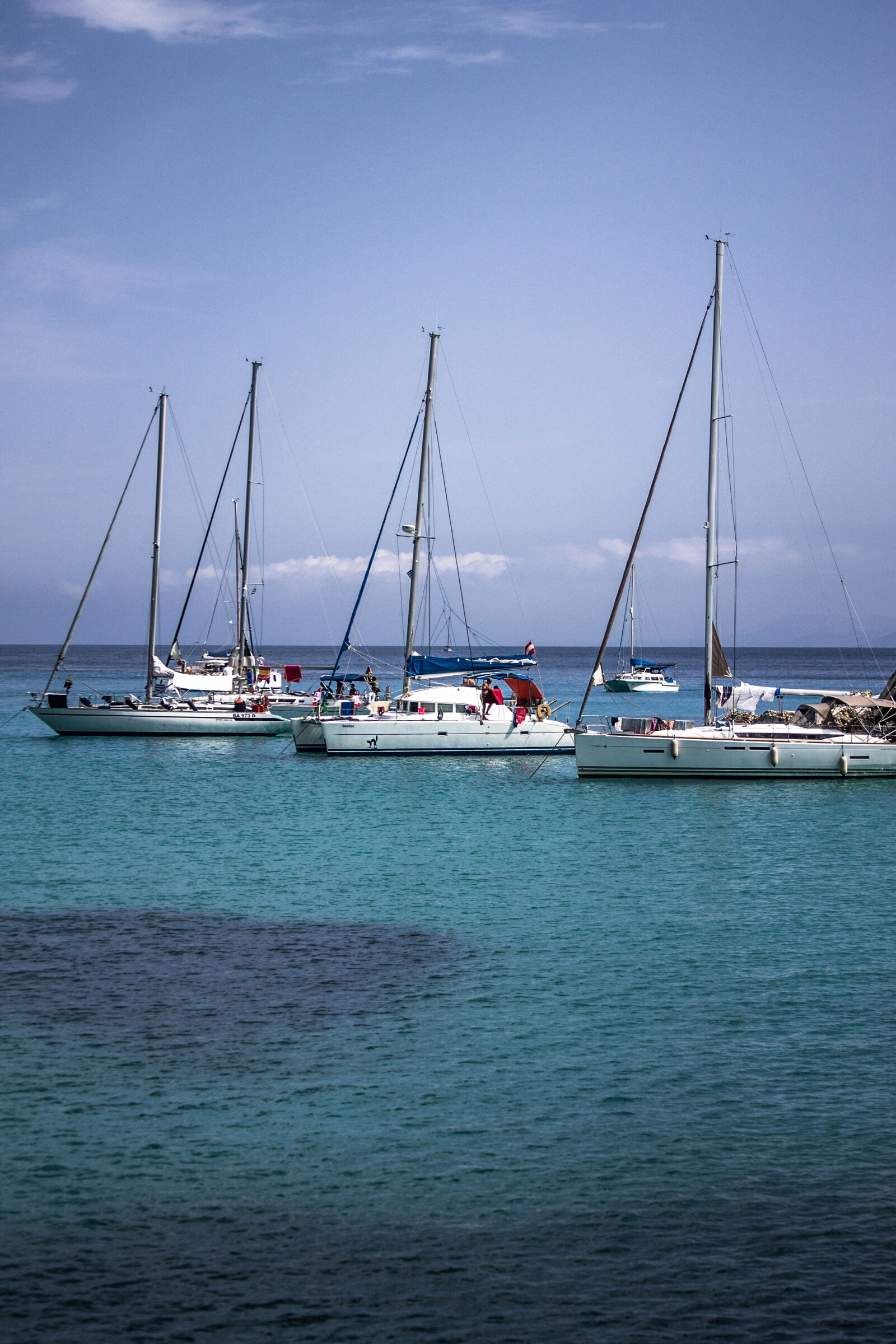 Canon EF 28-135mm F3.5-5.6 IS USM sample photo. Sea, yachts, summer, greece photography