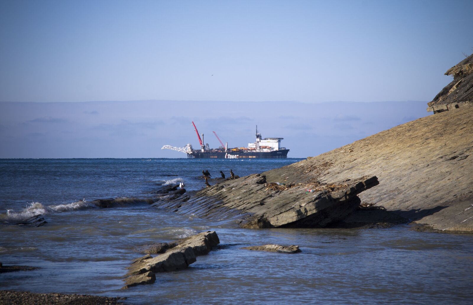Canon EF-S 17-85mm F4-5.6 IS USM sample photo. Sea, ship, raid photography