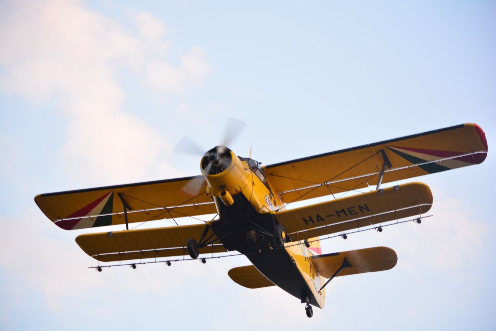 Nikon D5200 sample photo. Flying, spraying, flight photography