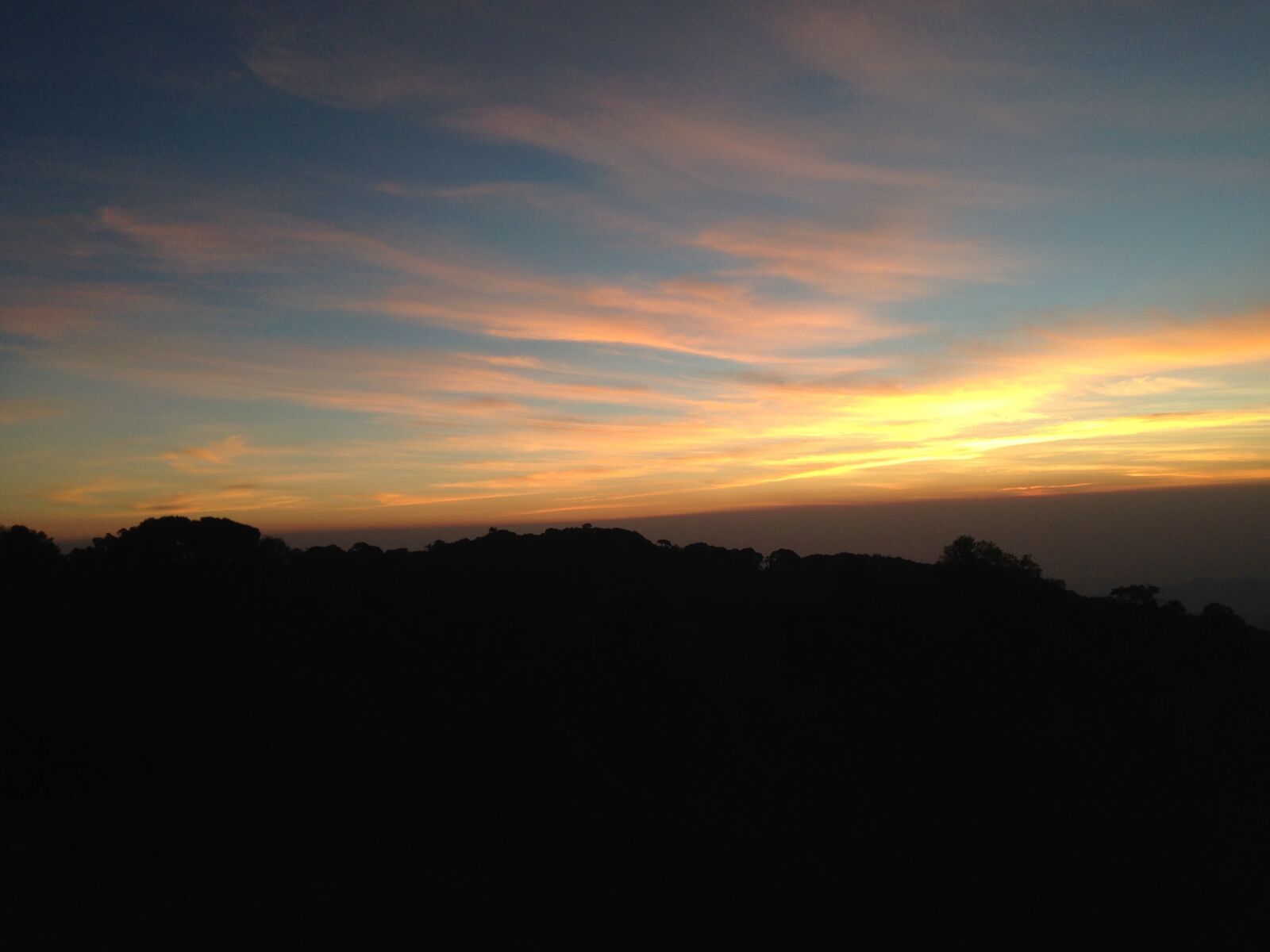 iPhone 5c back camera 4.12mm f/2.4 sample photo. View, sky, landscape photography