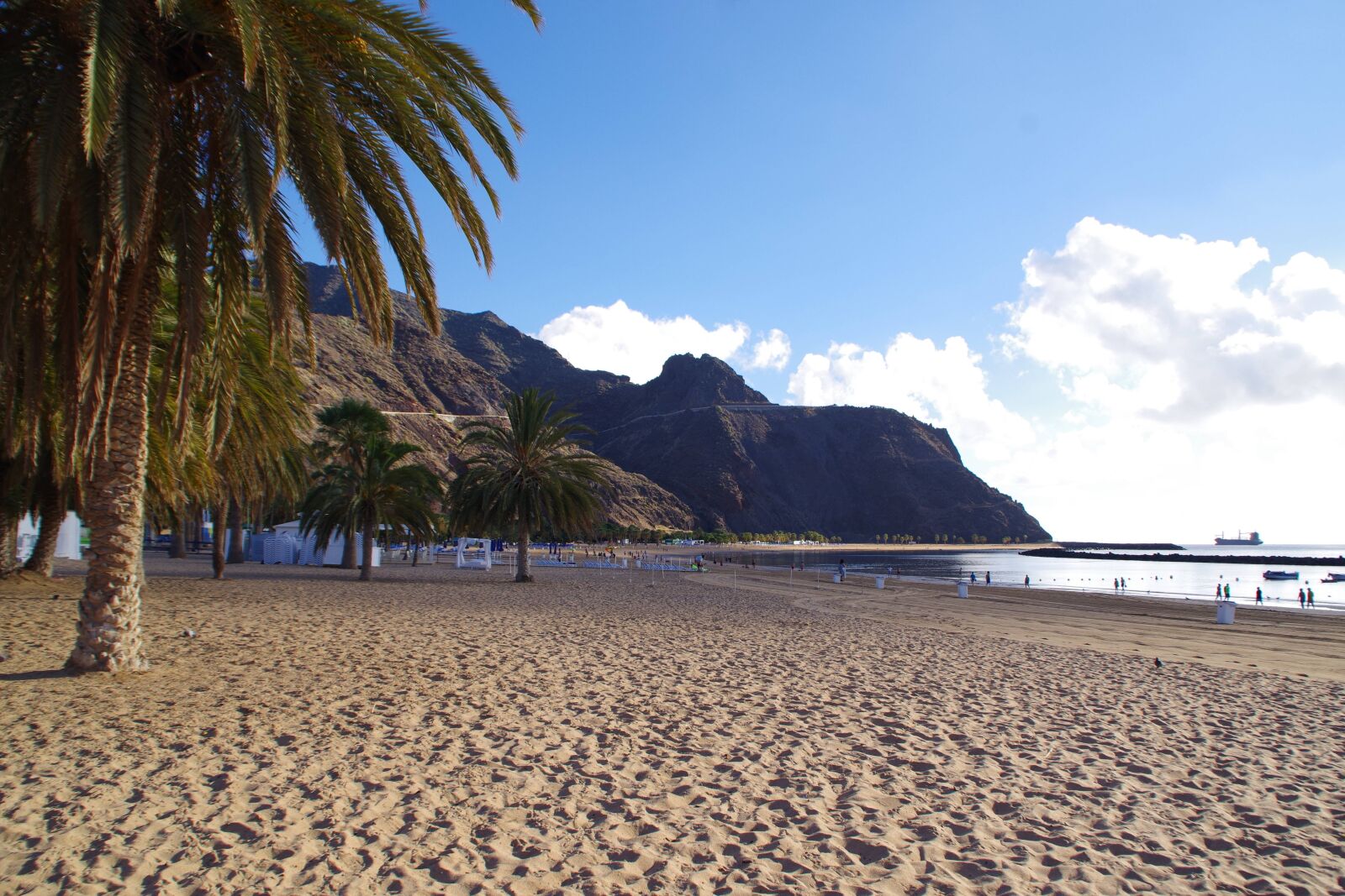 Pentax K-70 sample photo. Tenerife, las teresitas, water photography