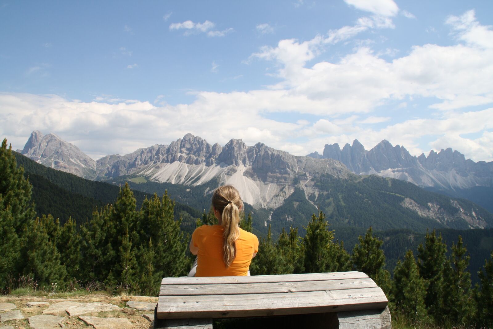 Canon EOS 1000D (EOS Digital Rebel XS / EOS Kiss F) sample photo. Mountains, panorama, silent photography
