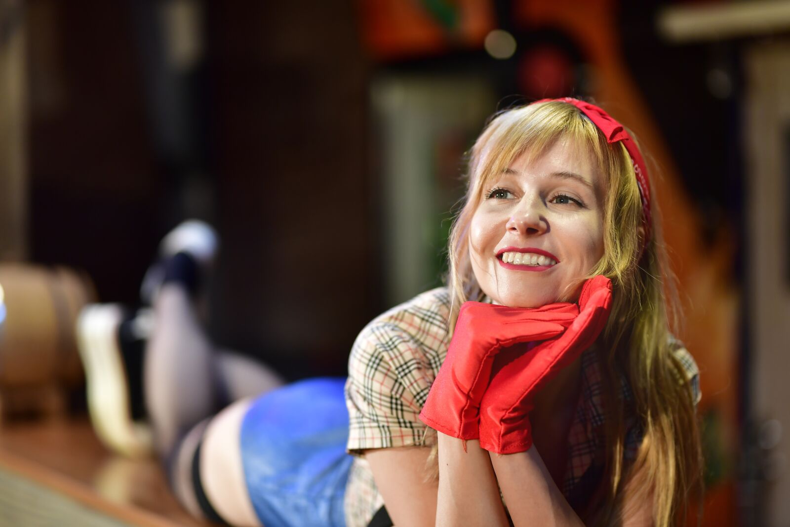 Nikon D5 sample photo. Girl, retro, america photography