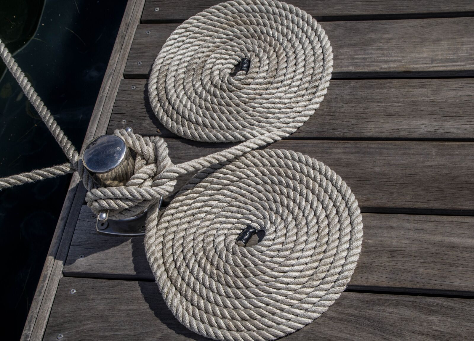 Pentax KP sample photo. Port, rope, bridge photography