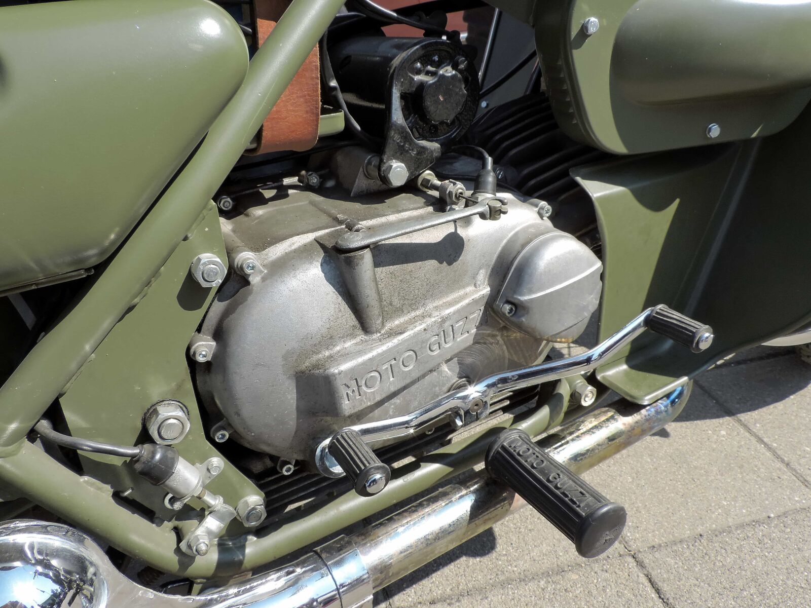 Nikon Coolpix P520 sample photo. Engine, metallic, motorcycle, nostalgia photography