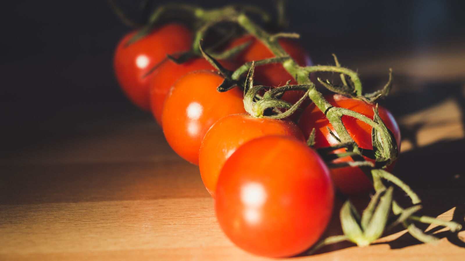 Canon EOS 700D (EOS Rebel T5i / EOS Kiss X7i) sample photo. Orange, cherry, tomatoes photography