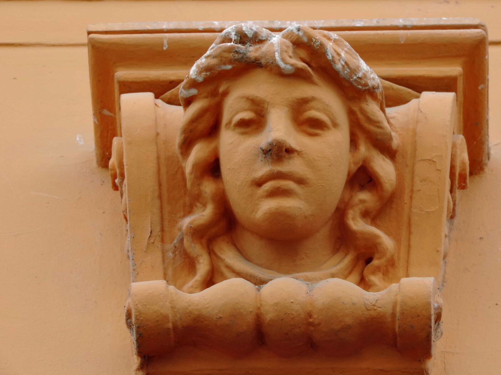 Nikon Coolpix P520 sample photo. Baroque, bust, face, head photography