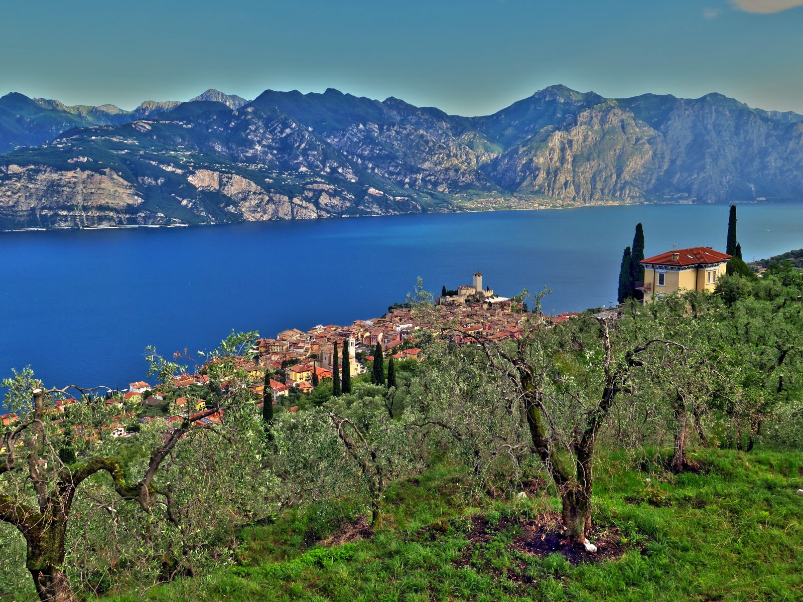 Canon PowerShot G16 sample photo. Malcesine, garda, mountains photography